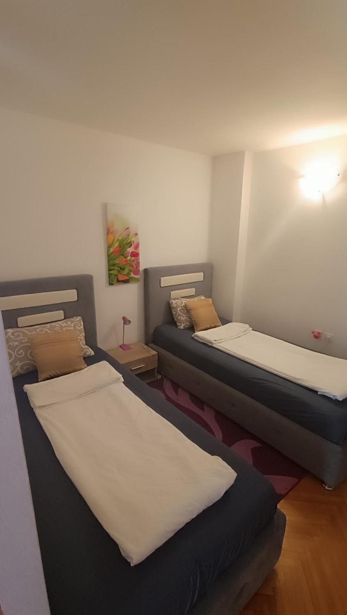 Ferhadija Apartment Sarajevo Luaran gambar